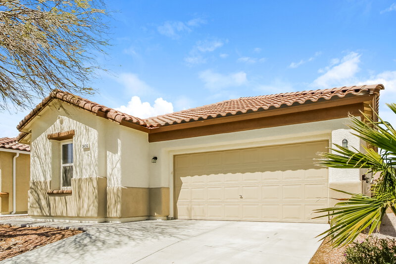 2,135/Mo, 3436 Palatine Hills Avenue North Las Vegas, NV 89081 Front View