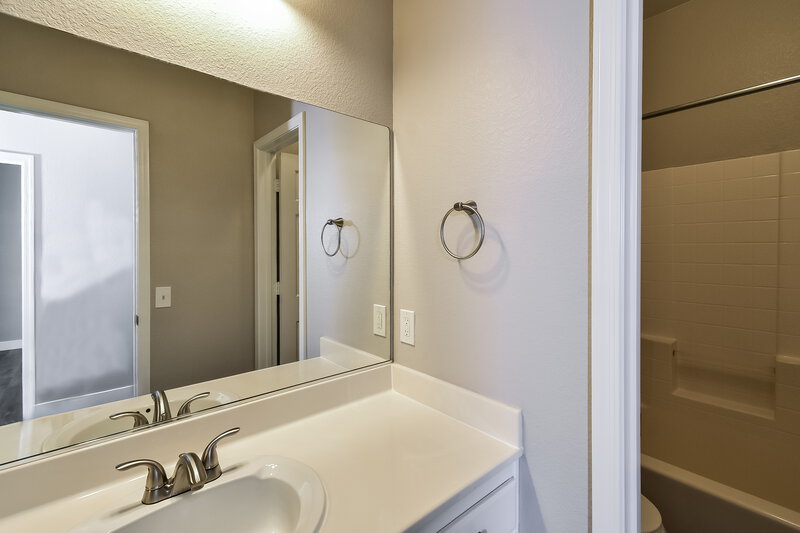 2,305/Mo, 9105 Black Slate Street Las Vegas, NV 89123 Bathroom View