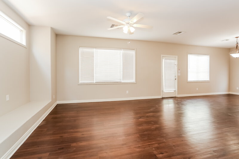 2,055/Mo, 6703 Maple Mesa St North Las Vegas, NV 89084 Living Room View