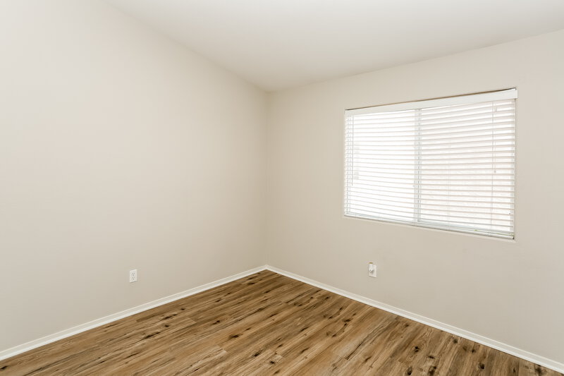 2,055/Mo, 6703 Maple Mesa St North Las Vegas, NV 89084 Bedroom View