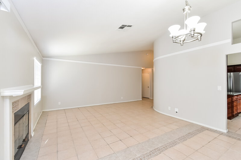 2,010/Mo, 4539 Roper Court North Las Vegas, NV 89081 Dining Room View
