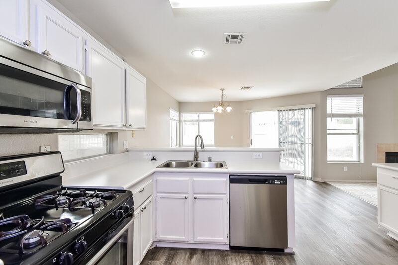 2,075/Mo, 7921 Celebreeze Ct Las Vegas, NV 89145 Kitchen View 2