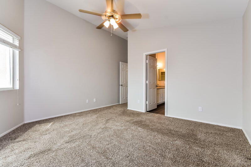 2,075/Mo, 7921 Celebreeze Ct Las Vegas, NV 89145 Main Bedroom View 2