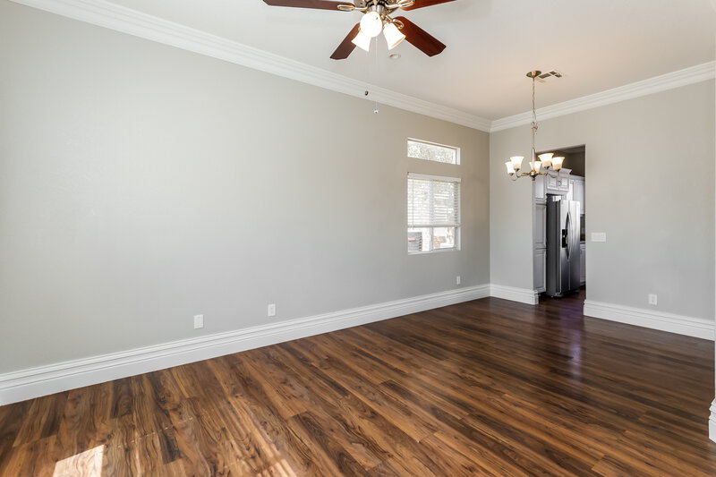 2,055/Mo, 2102 Annbriar Ave North Las Vegas, NV 89031 Living Room View 2