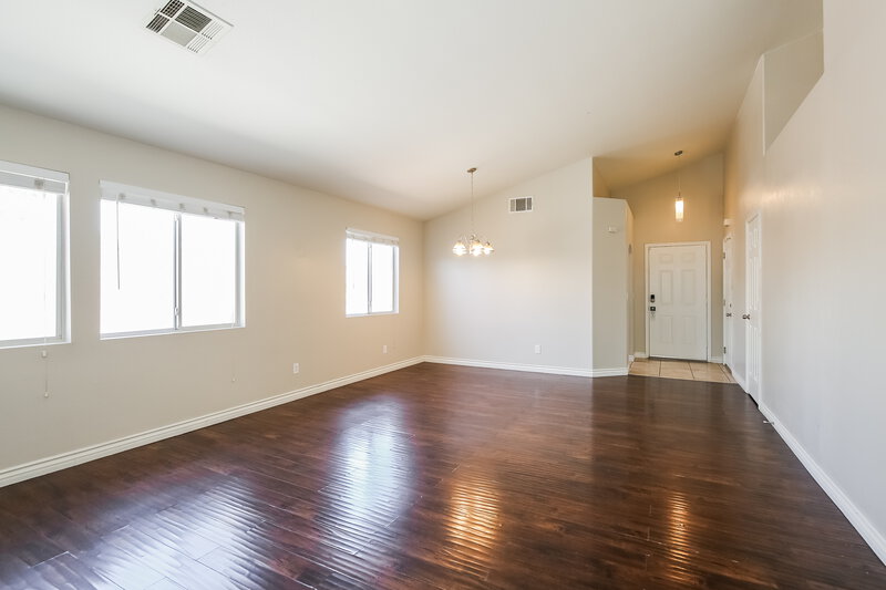 2,135/Mo, 4565 Savin Cir Las Vegas, NV 89130 Living Room View