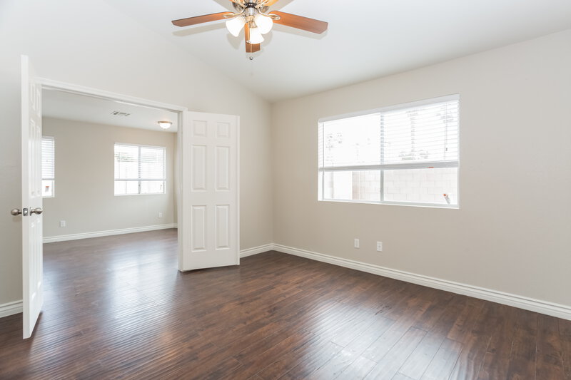 3,150/Mo, 4565 Savin Cir Las Vegas, NV 89130 diningroom View