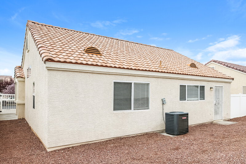 2,070/Mo, 438 River Glider Avenue North Las Vegas, NV 89084 Rear View 2