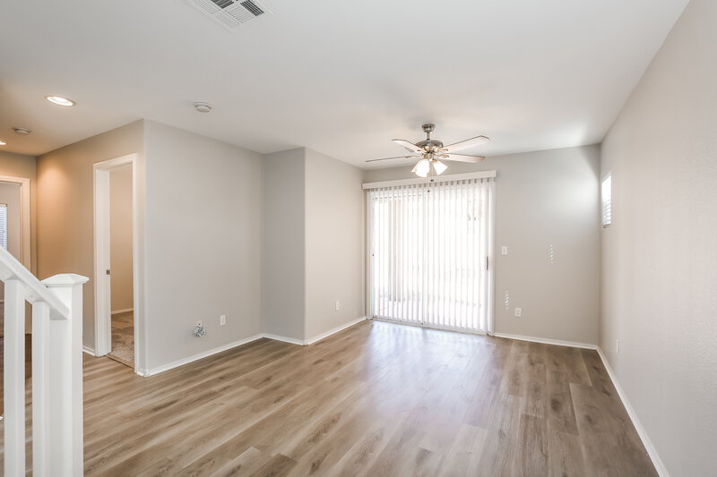 2,265/Mo, 6504 Casamar St North Las Vegas, NV 89086 Family Room View