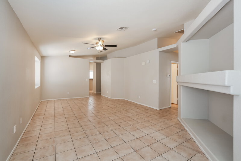 2,030/Mo, 2103 Point Morada Ave North Las Vegas, NV 89031 Living Room View