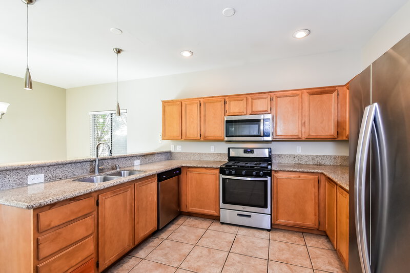 2,150/Mo, 4933 Royal Lake Ave Las Vegas, NV 89131 Kitchen View