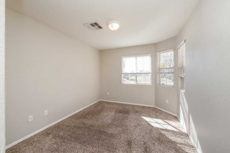 2,185/Mo, 324 Orchid Oasis Ave North Las Vegas, NV 89031 Bedroom View