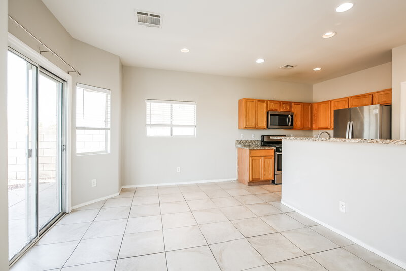 2,355/Mo, 3752 Hollycroft Dr North Las Vegas, NV 89081 Dining Room View