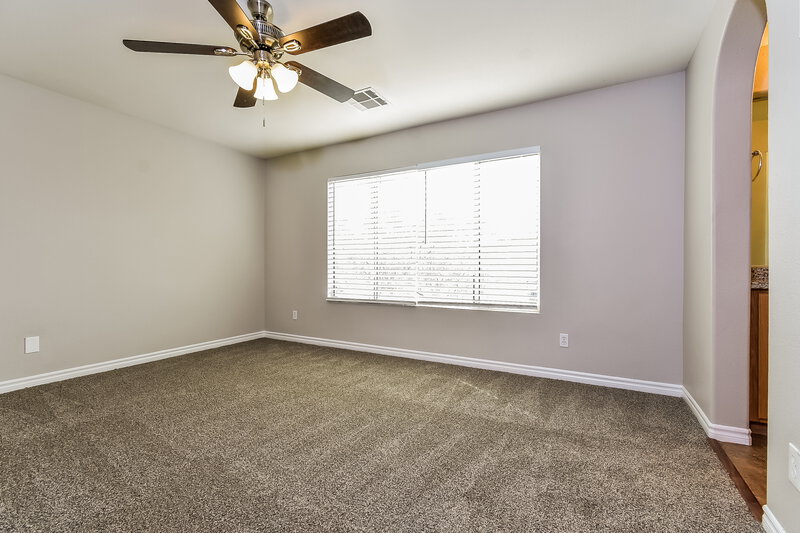 2,370/Mo, 5305 Santa Fe Heights St. North Las Vegas, NV 89081 Main Bedroom View