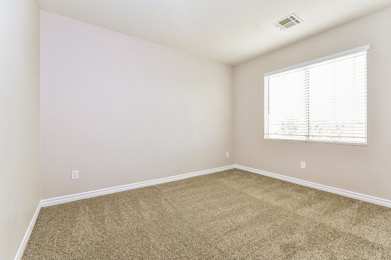 2,370/Mo, 5305 Santa Fe Heights St. North Las Vegas, NV 89081 Bedroom View 2