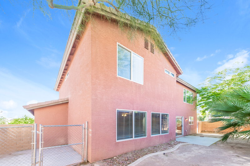 2,345/Mo, 5305 Santa Fe Heights St. North Las Vegas, NV 89081 Rear View