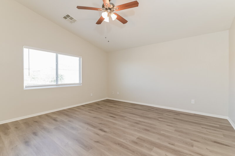 2,070/Mo, 10528 Mojave Ridge Ct Las Vegas, NV 89183 Main Bedroom View