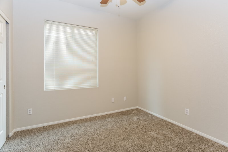 2,160/Mo, 9537 Quitman Ave Las Vegas, NV 89149 photobedroom View