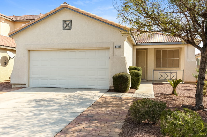 1,870/Mo, 5740 Indian Springs Street North Las Vegas, NV 89031 External View