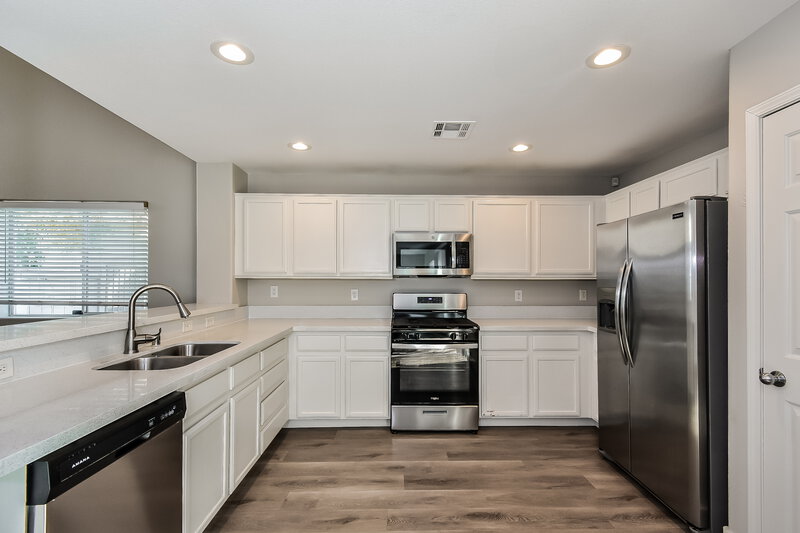 2,190/Mo, 10424 Concetta Ave Las Vegas, NV 89129 Kitchen View