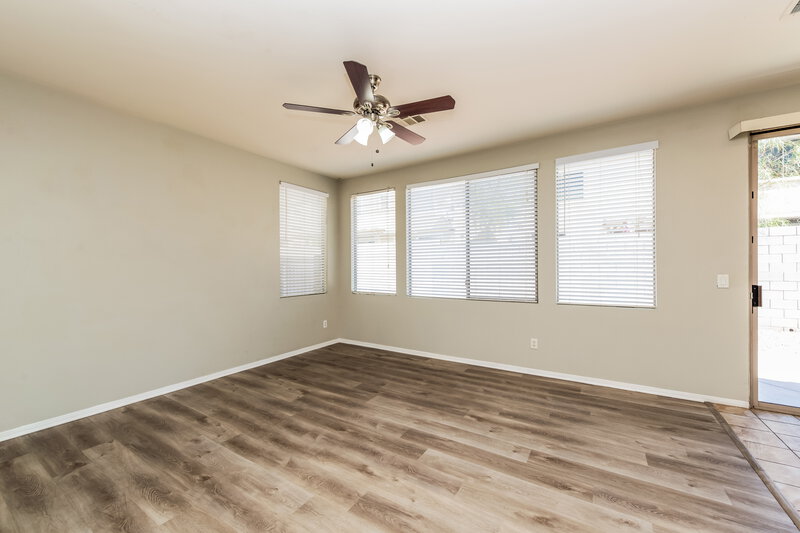 2,115/Mo, 1836 W Hammer Lane North Las Vegas, NV 89031 Living Room View