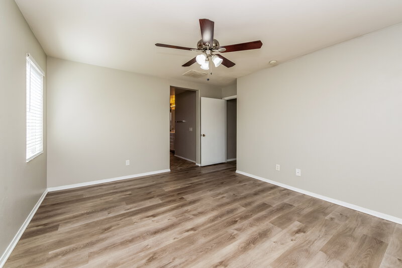 2,115/Mo, 1836 W Hammer Lane North Las Vegas, NV 89031 Main Bedroom View 2