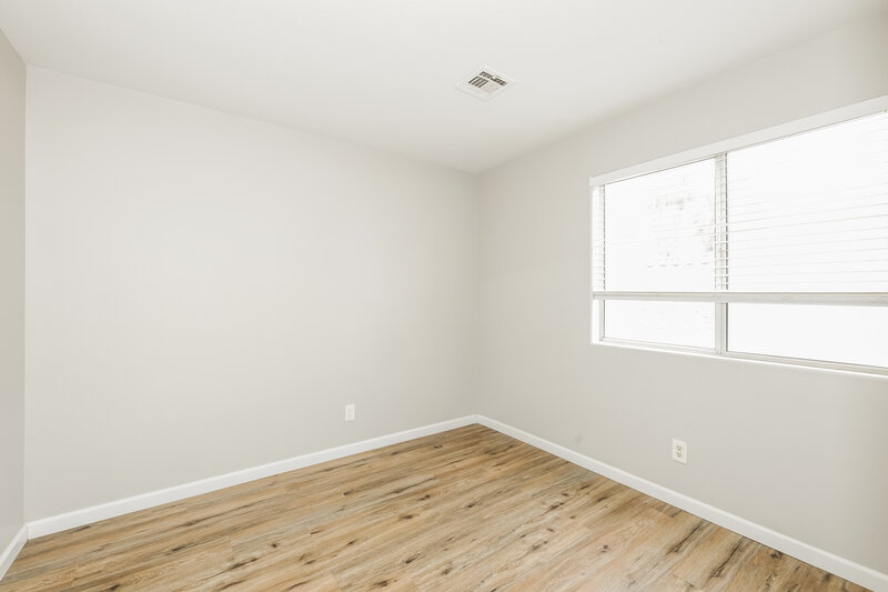 2,050/Mo, 2331 Catskill Court North Las Vegas, NV 89031 Bedroom View 2