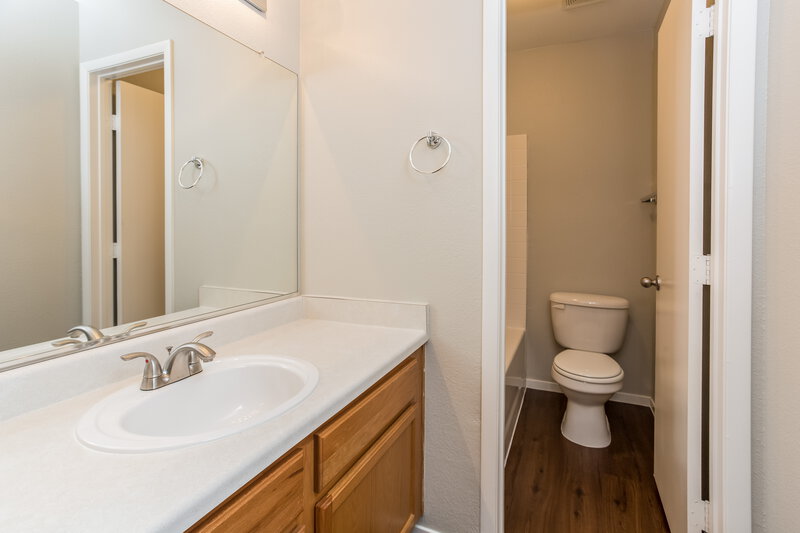 2,210/Mo, 7832 Ever Clear Court Las Vegas, NV 89131 Master Bathroom View