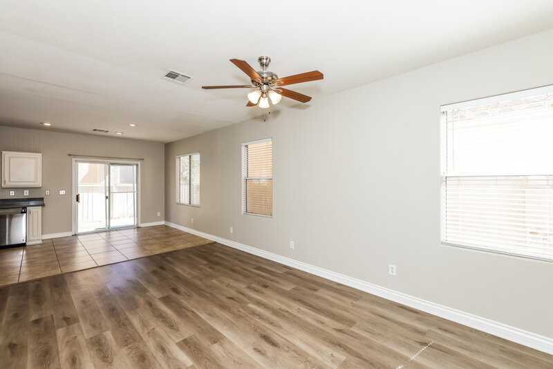 2,015/Mo, 5876 Secret Island Drive Las Vegas, NV 89139 Living Room View