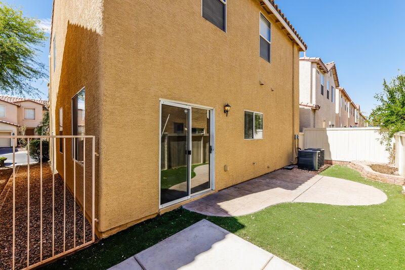 2,015/Mo, 5876 Secret Island Drive Las Vegas, NV 89139 Rear View