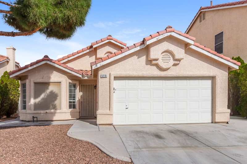 0/Mo, 5216 Backwoodsman Ave Las Vegas, NV 89130 External View