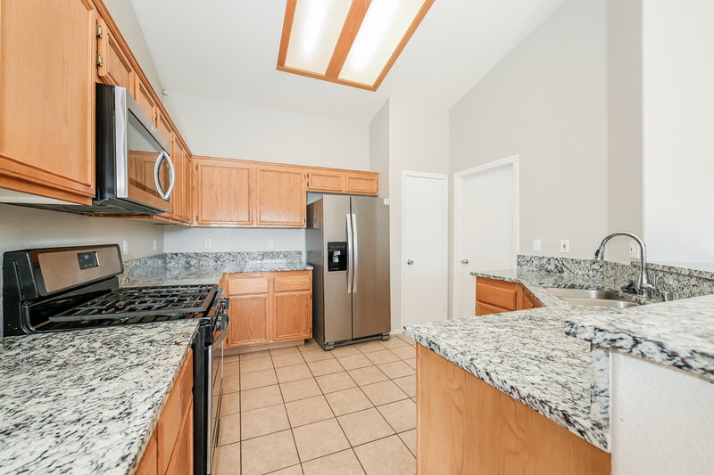 1,855/Mo, 5320 French Lavender St North Las Vegas, NV 89031 Kitchen View