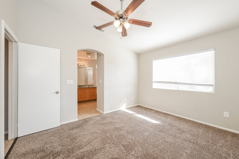 1,855/Mo, 5320 French Lavender St North Las Vegas, NV 89031 Main Bedroom View 2