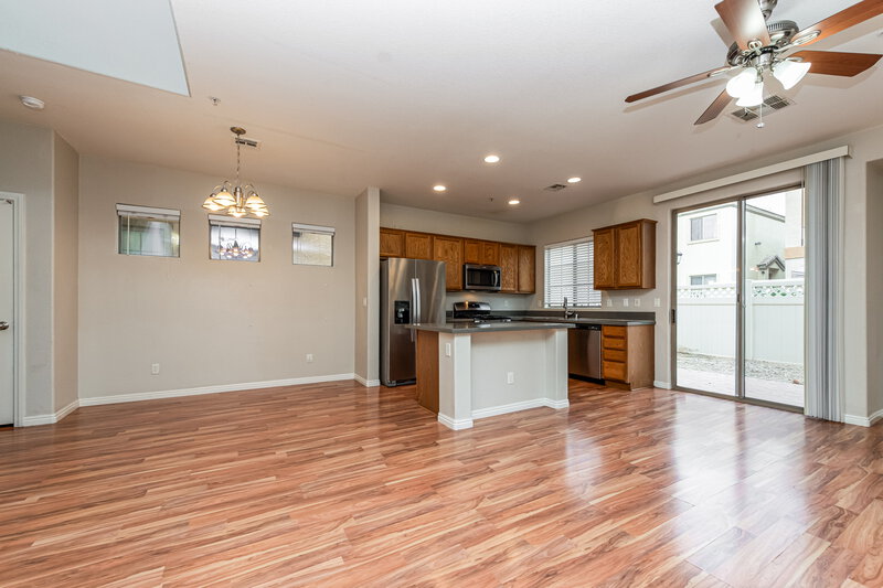 1,875/Mo, 712 Cades Cove Ave North Las Vegas, NV 89084 Misc View