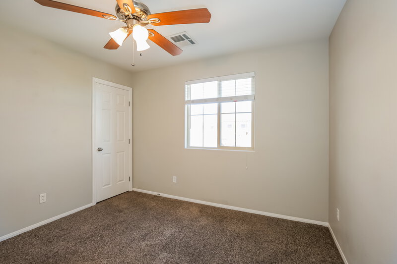2,005/Mo, 1409 Arc Dome Ave North Las Vegas, NV 89031 Bedroom View 2