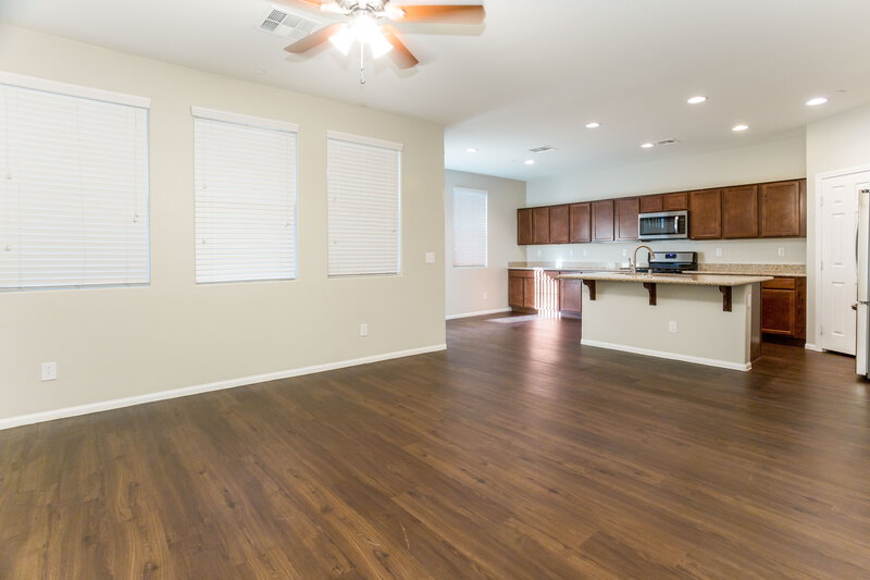 2,145/Mo, 10232 Ruggles Mansion Ave Las Vegas, NV 89166 Kitchen View 3