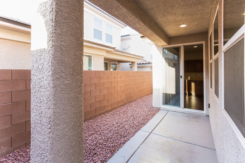 2,145/Mo, 10232 Ruggles Mansion Ave Las Vegas, NV 89166 Porch View