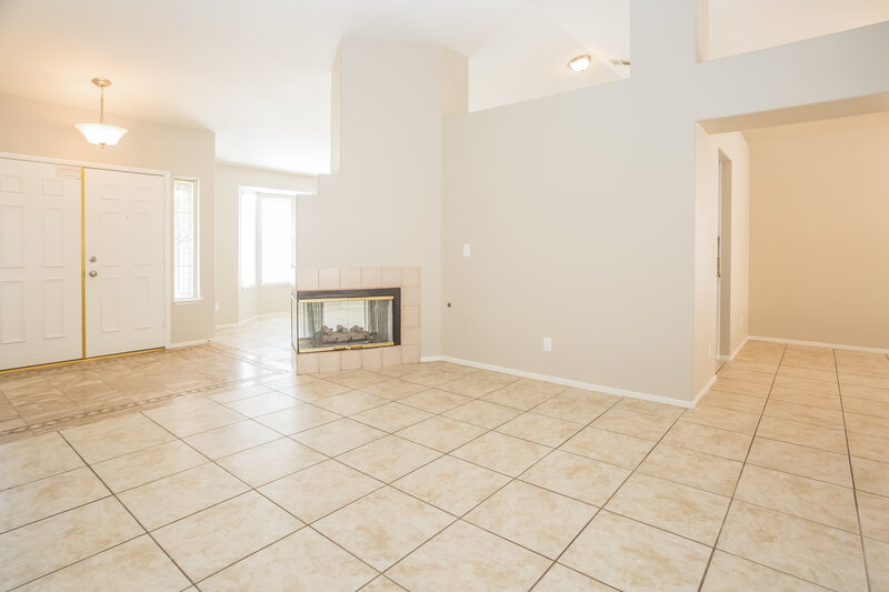 2,055/Mo, 4416 La Madre Way North Las Vegas, NV 89031 Living Room View