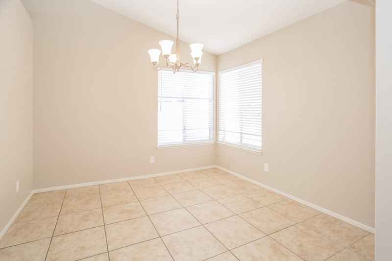 2,055/Mo, 4416 La Madre Way North Las Vegas, NV 89031 Dining Room View