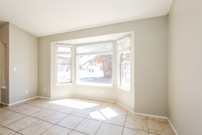 2,075/Mo, 4416 La Madre Way North Las Vegas, NV 89031 Breakfast Nook View