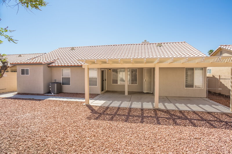 2,055/Mo, 4416 La Madre Way North Las Vegas, NV 89031 Rear View