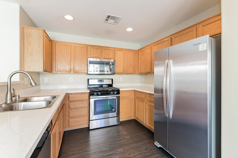 2,030/Mo, 10599 Pueblo Springs Street Las Vegas, NV 89183 Kitchen View