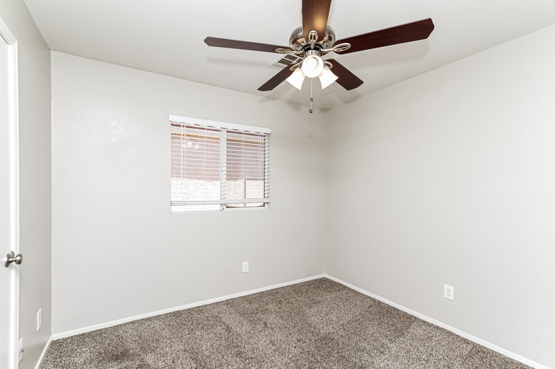 2,300/Mo, 743 Camino Del Ray Henderson, NV 89012 Bedroom View 2