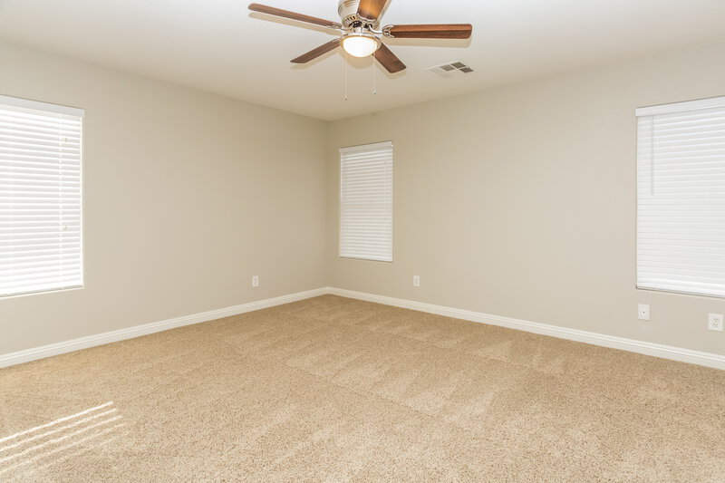 1,810/Mo, 5009 Diamond Ranch Ave Las Vegas, NV 89131 Bedroom View 5