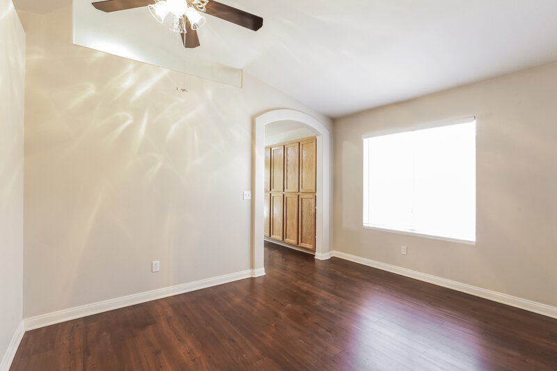 1,945/Mo, 7021 Overhill Ave Las Vegas, NV 89129 Living Room View 3