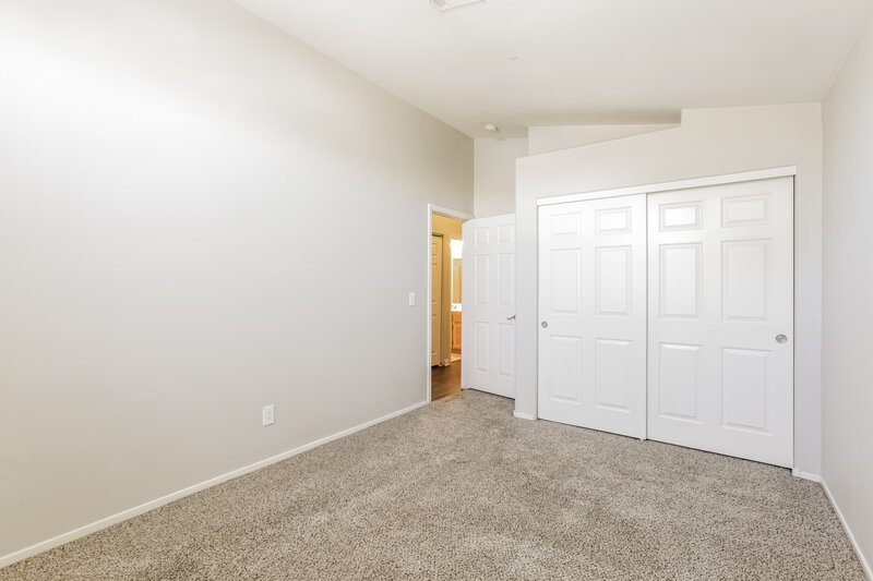 1,945/Mo, 7021 Overhill Ave Las Vegas, NV 89129 Bedroom View 2