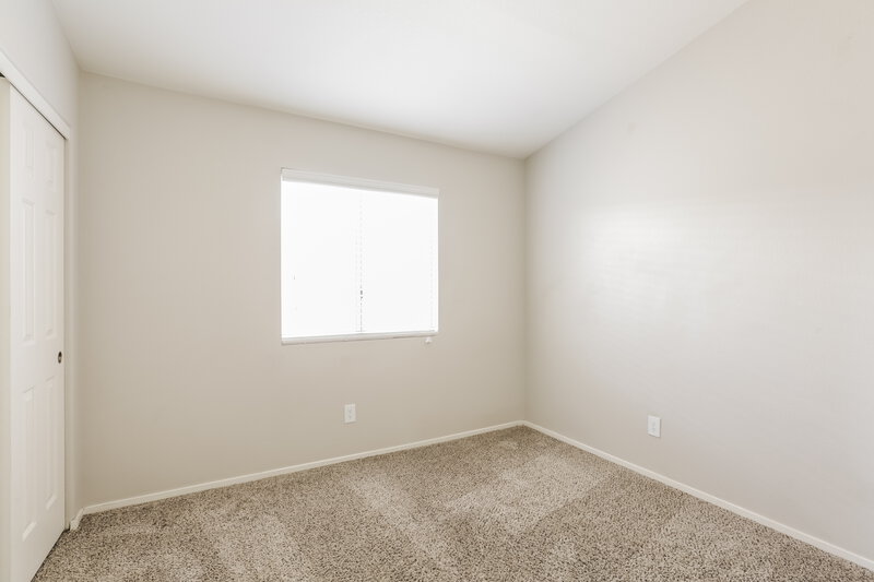 1,945/Mo, 7021 Overhill Ave Las Vegas, NV 89129 Bedroom View 3