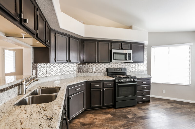 2,235/Mo, 6400 Cosmo Lane Las Vegas, NV 89130 Kitchen View