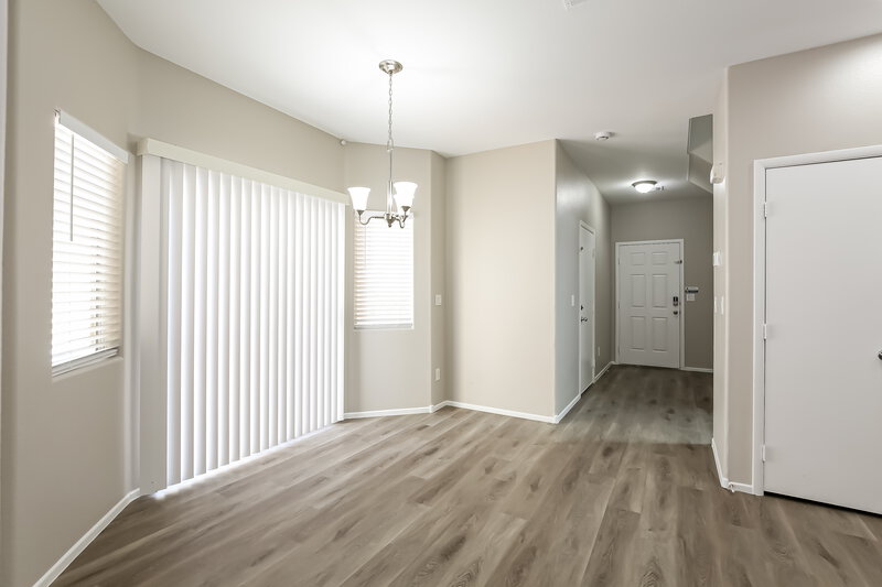 1,985/Mo, 3544 Terraza Mar Avenue North Las Vegas, NV 89081 Dining Room View