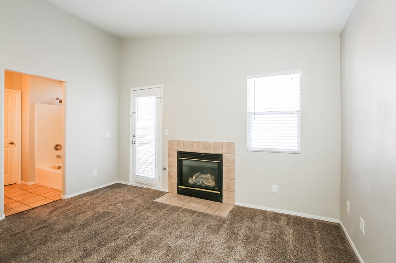 1,950/Mo, 9008 Crooked Shell Ave Las Vegas, NV 89143 Main Bedroom View