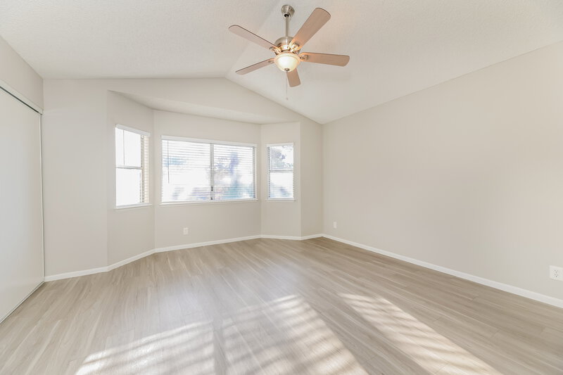2,440/Mo, 1751 Forest Walk Dr Las Vegas, NV 89119 Main Bedroom View